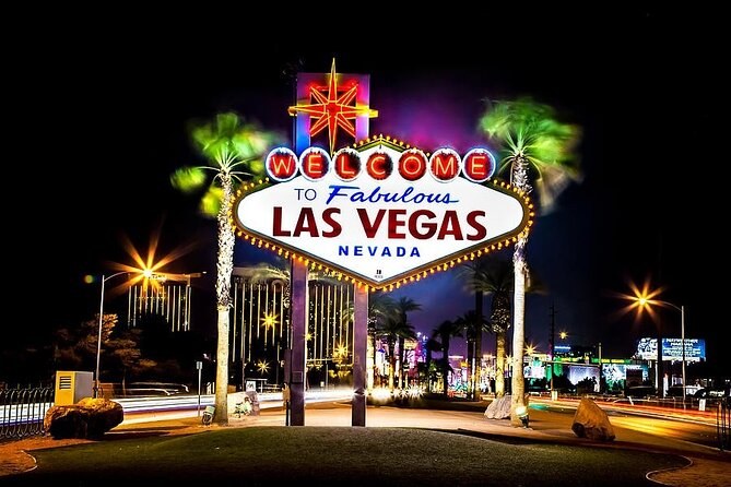 Las Vegas Night Tour, Fremont St. Experience & Welcome sign